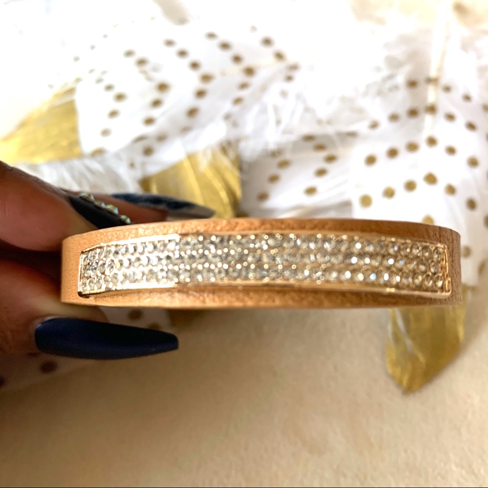 •Vegan Leather & Metal Mix• Bracelet Bundle - Picture 5 of 8